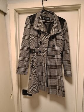 GUESS Women's Black & White Plaid Double-Breasted Trench Coat